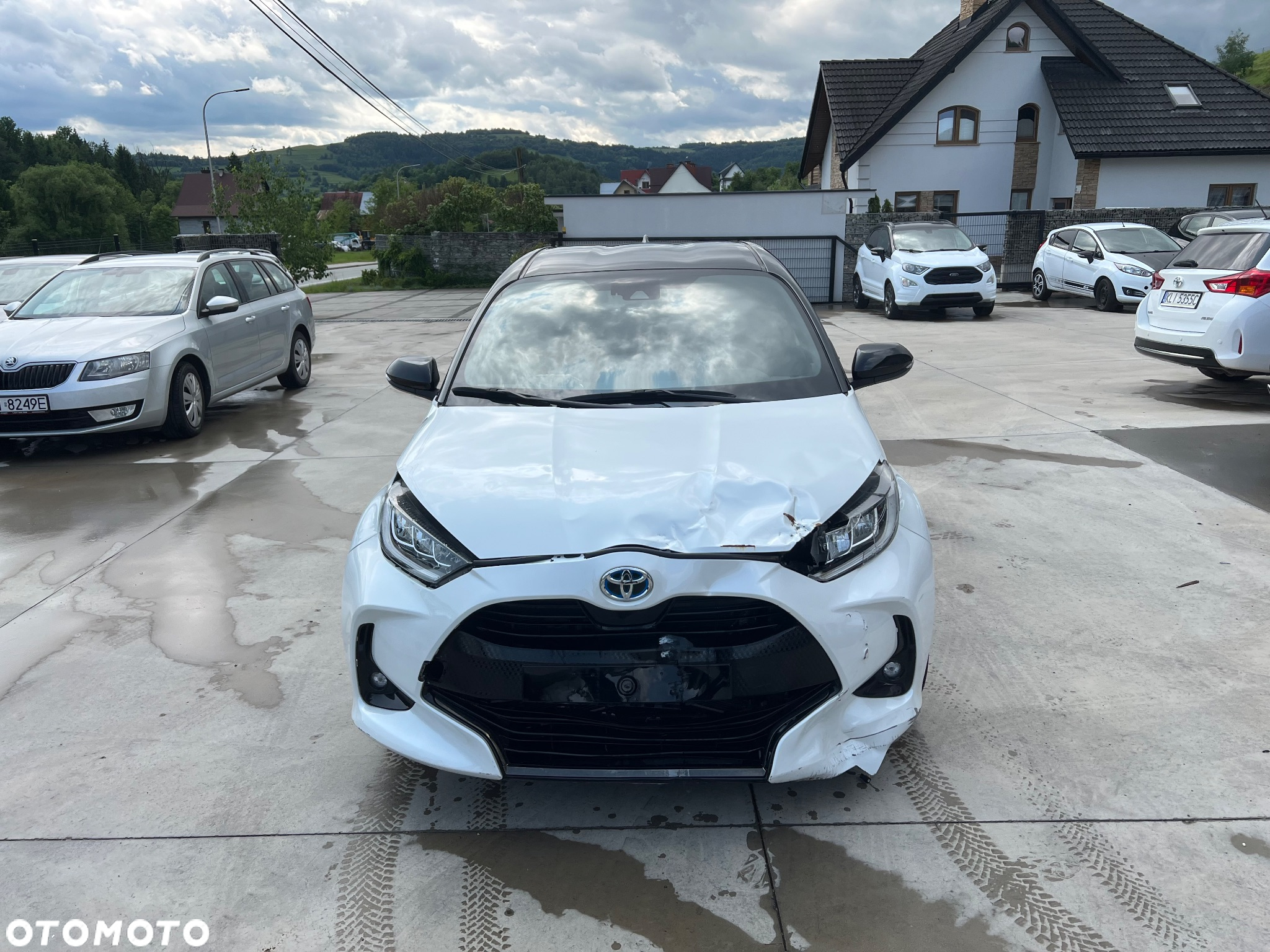 Toyota Yaris Hybrid 1.5 Comfort - 2