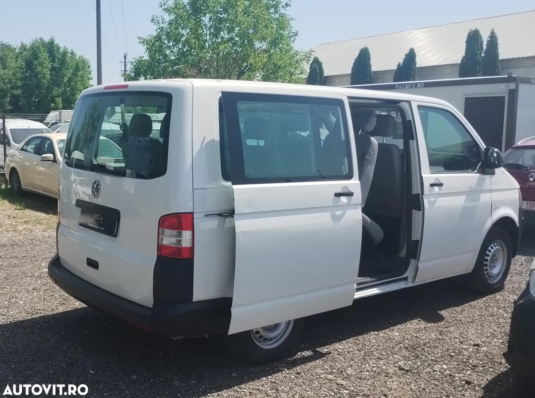 Volkswagen Transporter - 7