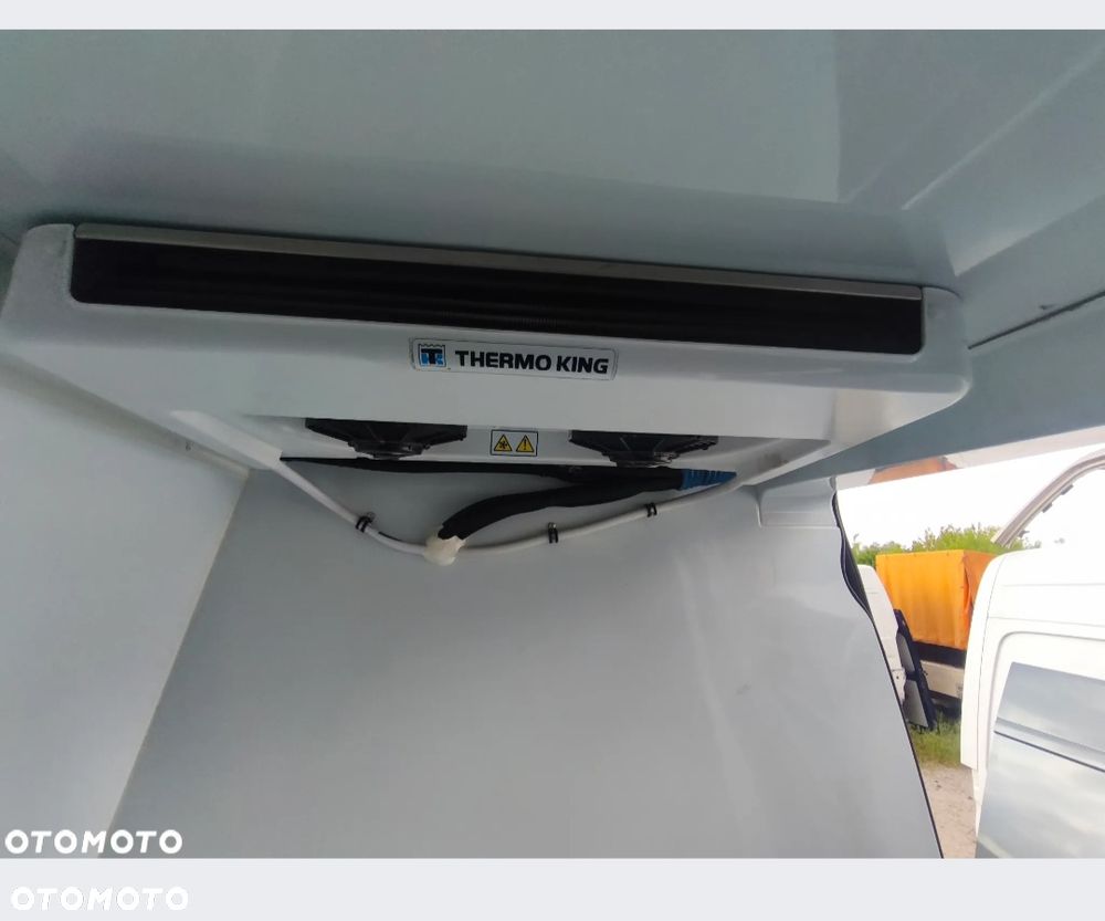 Chłodnia, zabudowa, izolacja chłodnicza Trimat z Mercedes Sprinter 907 MAX 2024r. - 4