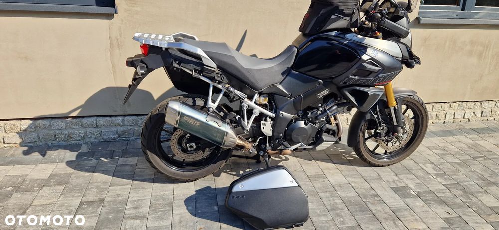 Suzuki V-STROM - 7