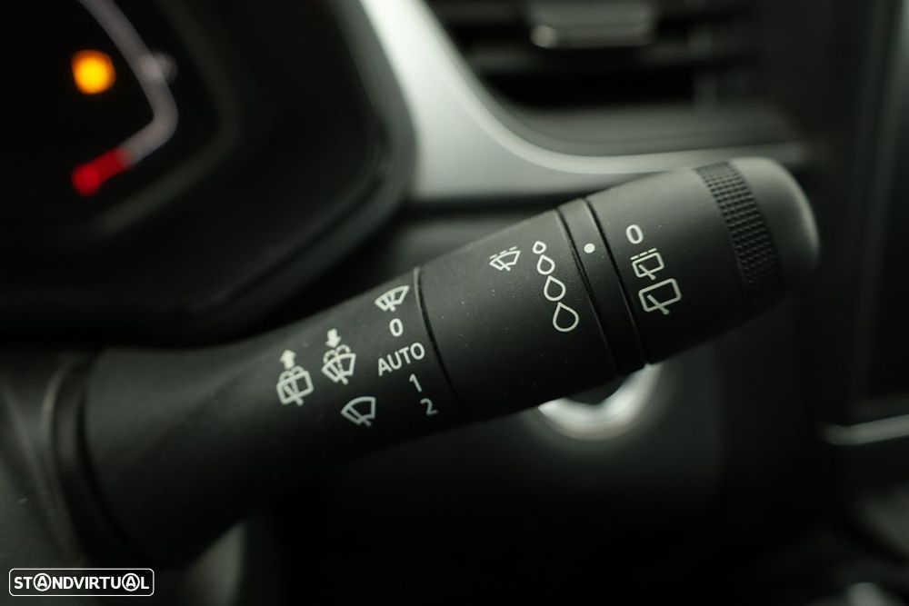 Renault Captur 1.0 TCe Techno Bi-Fuel - 19