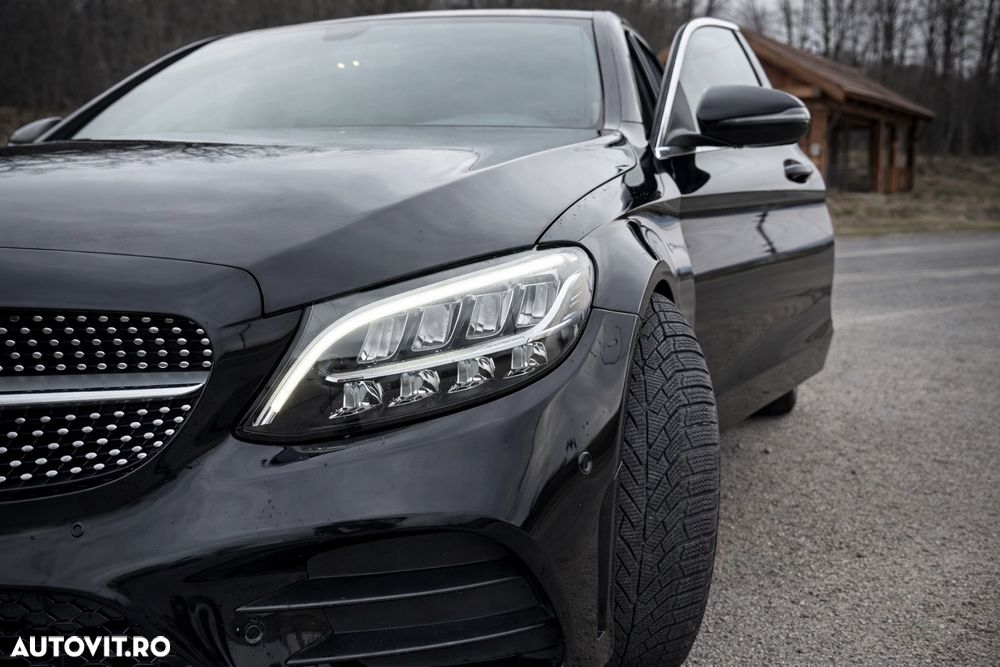 Mercedes-Benz C 220 d Aut - 13