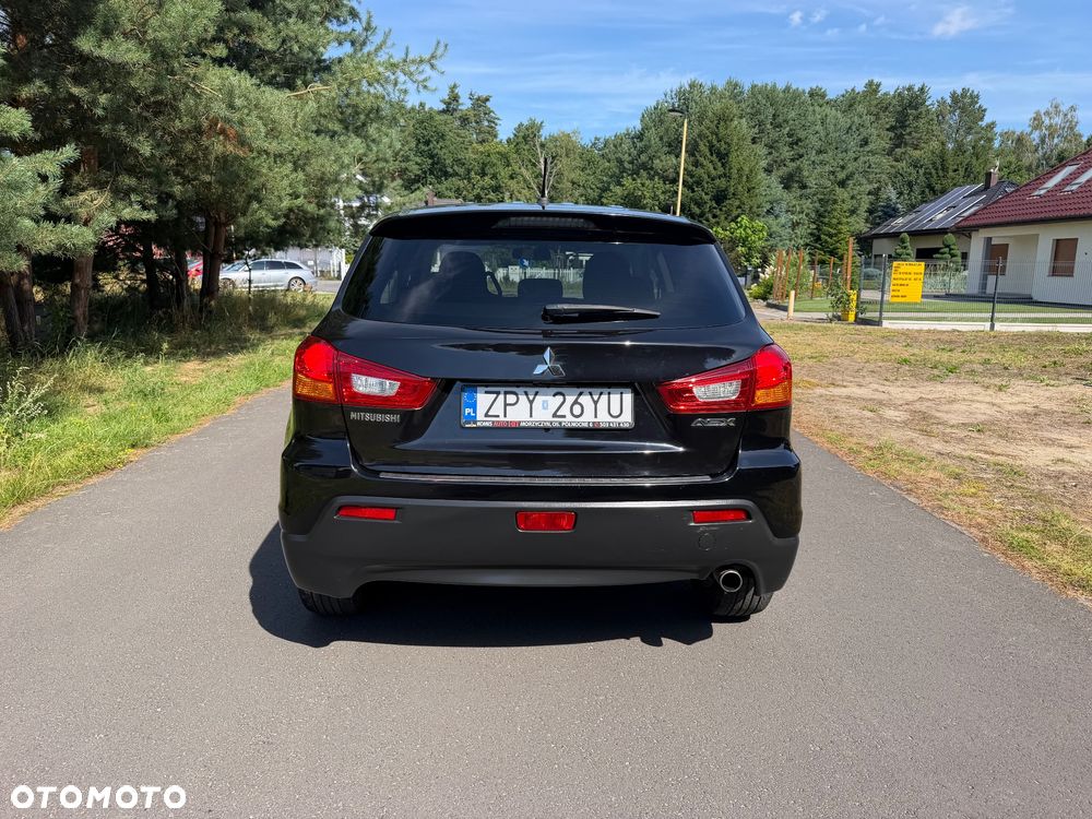 Mitsubishi ASX - 11