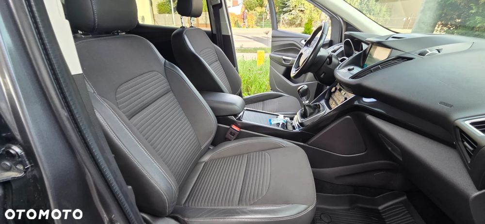 Ford Kuga 1.5 EcoBoost FWD Edition ASS MMT6 - 35