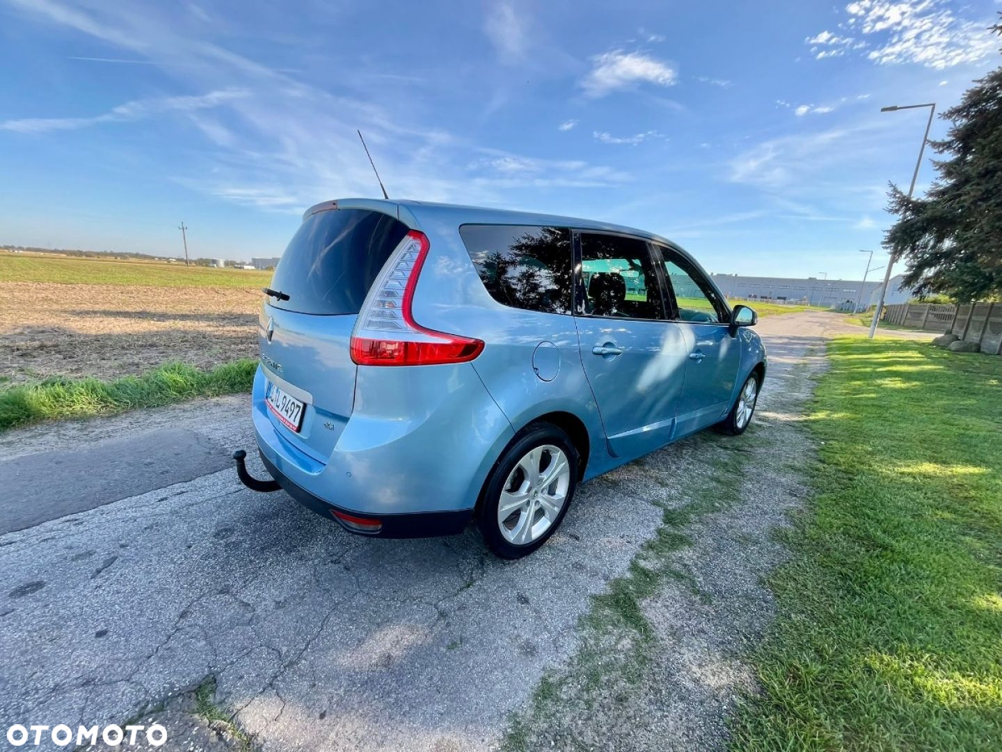 Renault Grand Scenic - 31