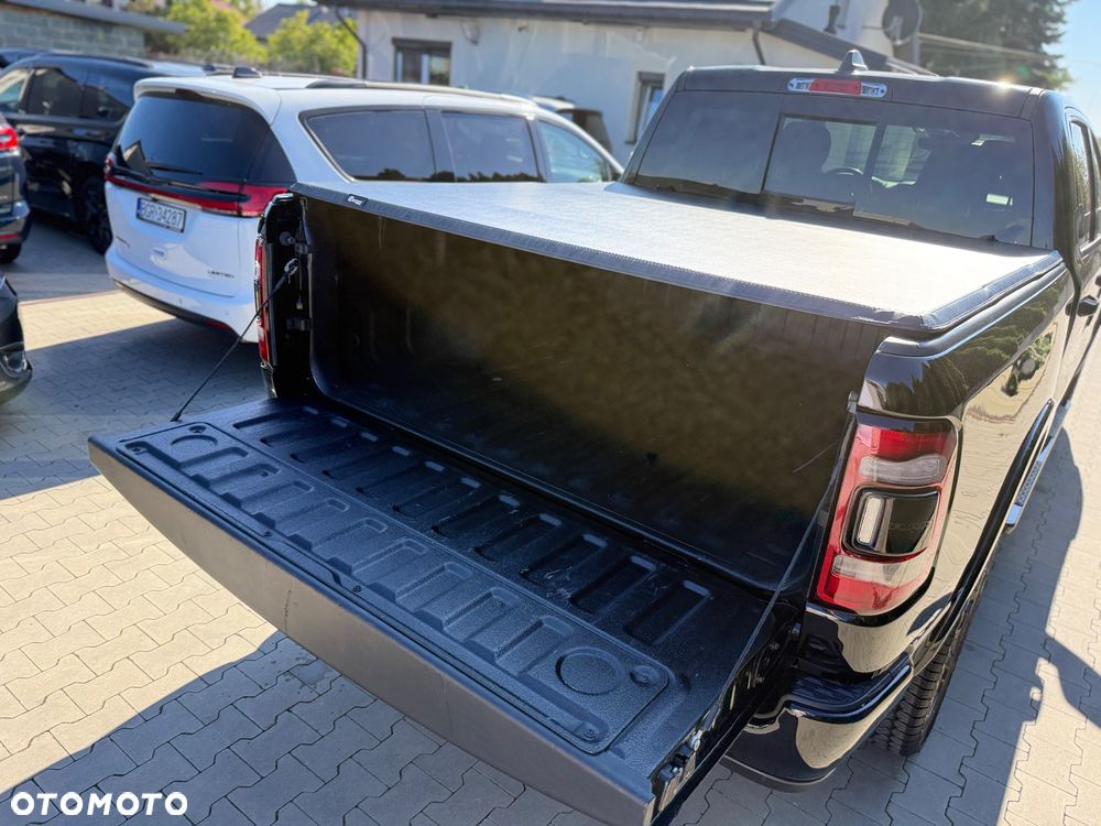 RAM 1500 - 16