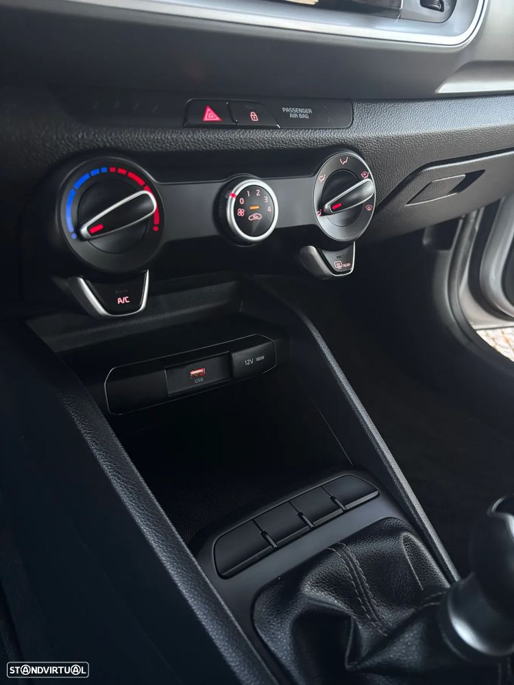 Kia Stonic 1.2 Dynamic - 25