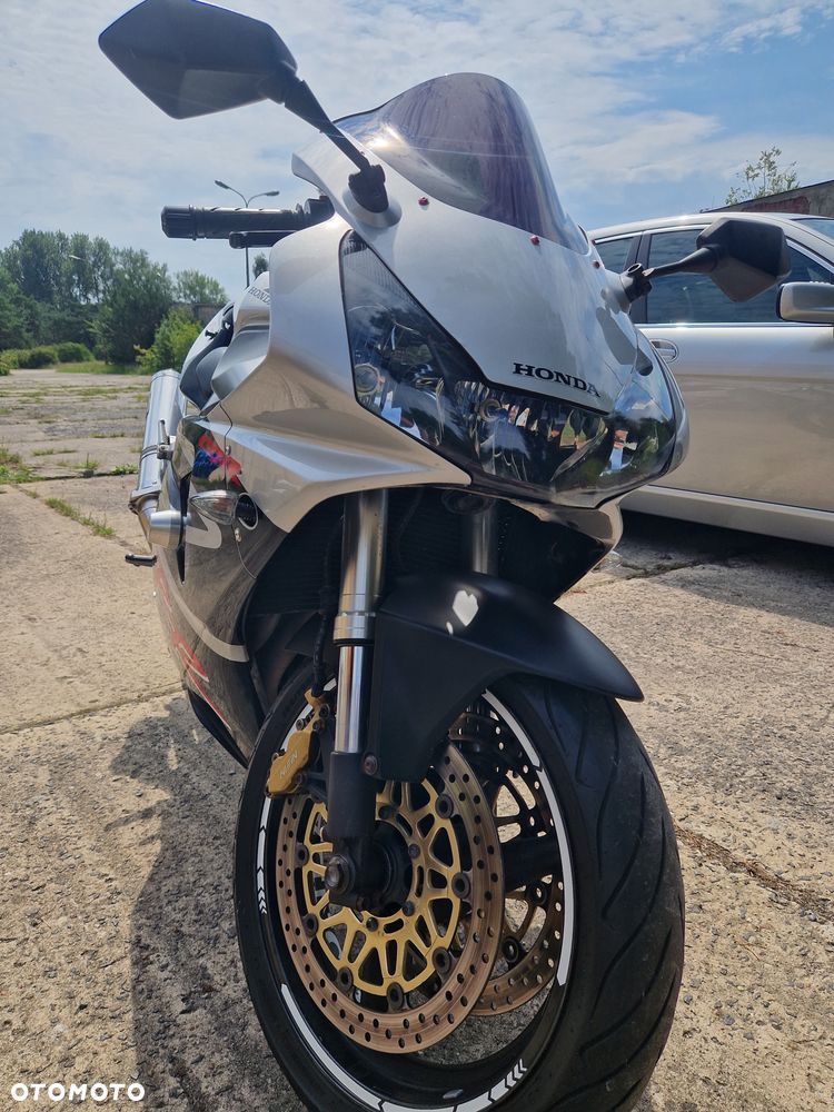 Honda CBR - 2