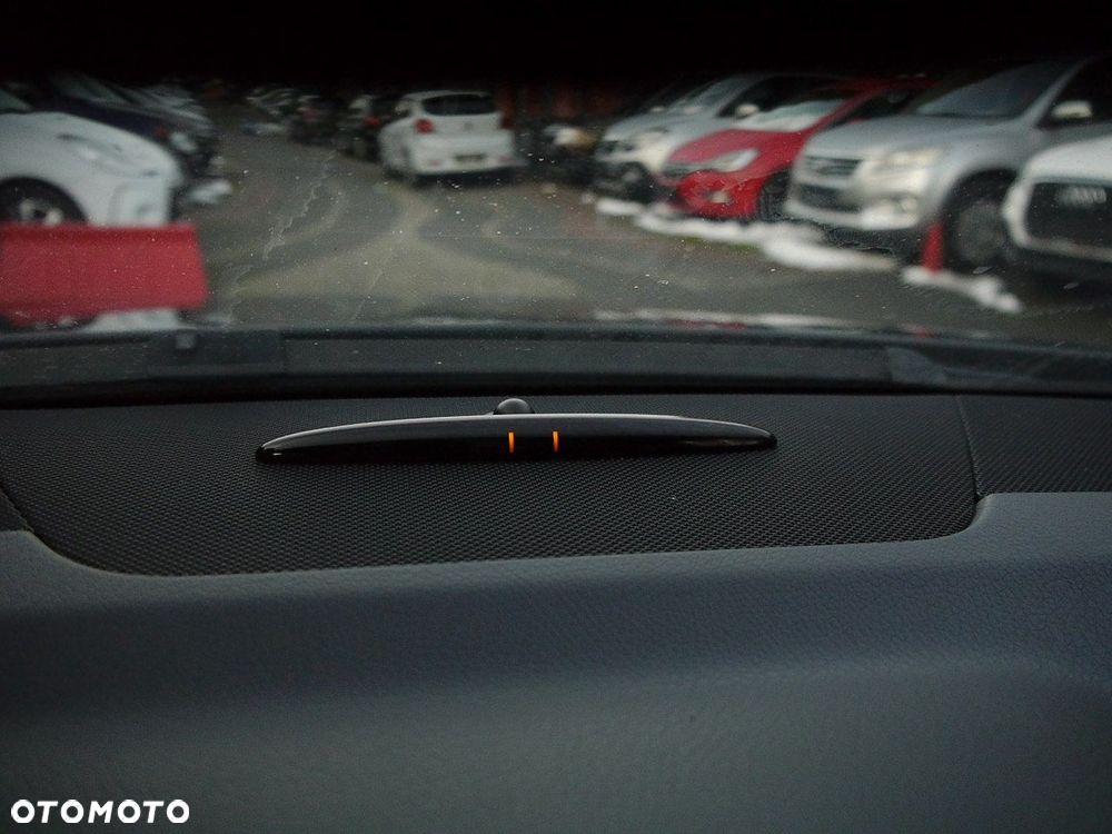 Mercedes-Benz Klasa C 220 CDI 7G-TRONIC Avantgarde Edition - 39