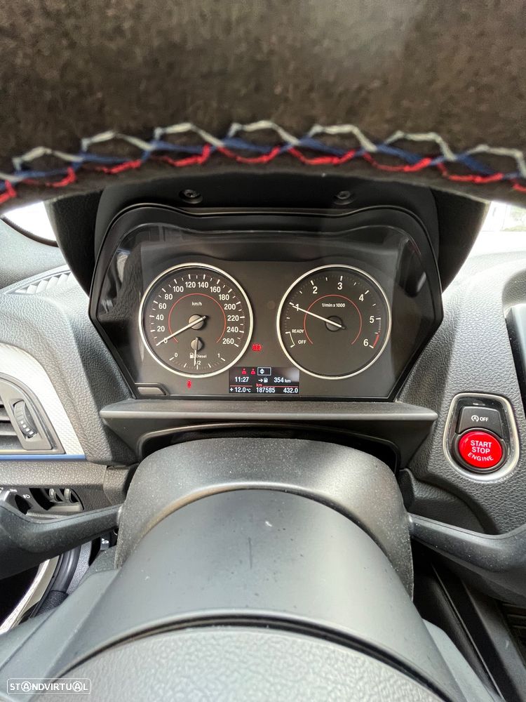 BMW 118 d Pack M - 15