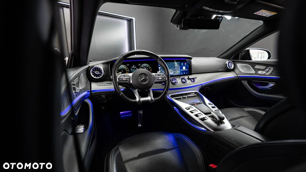 Mercedes-Benz AMG GT 43 4-Matic+ - 29