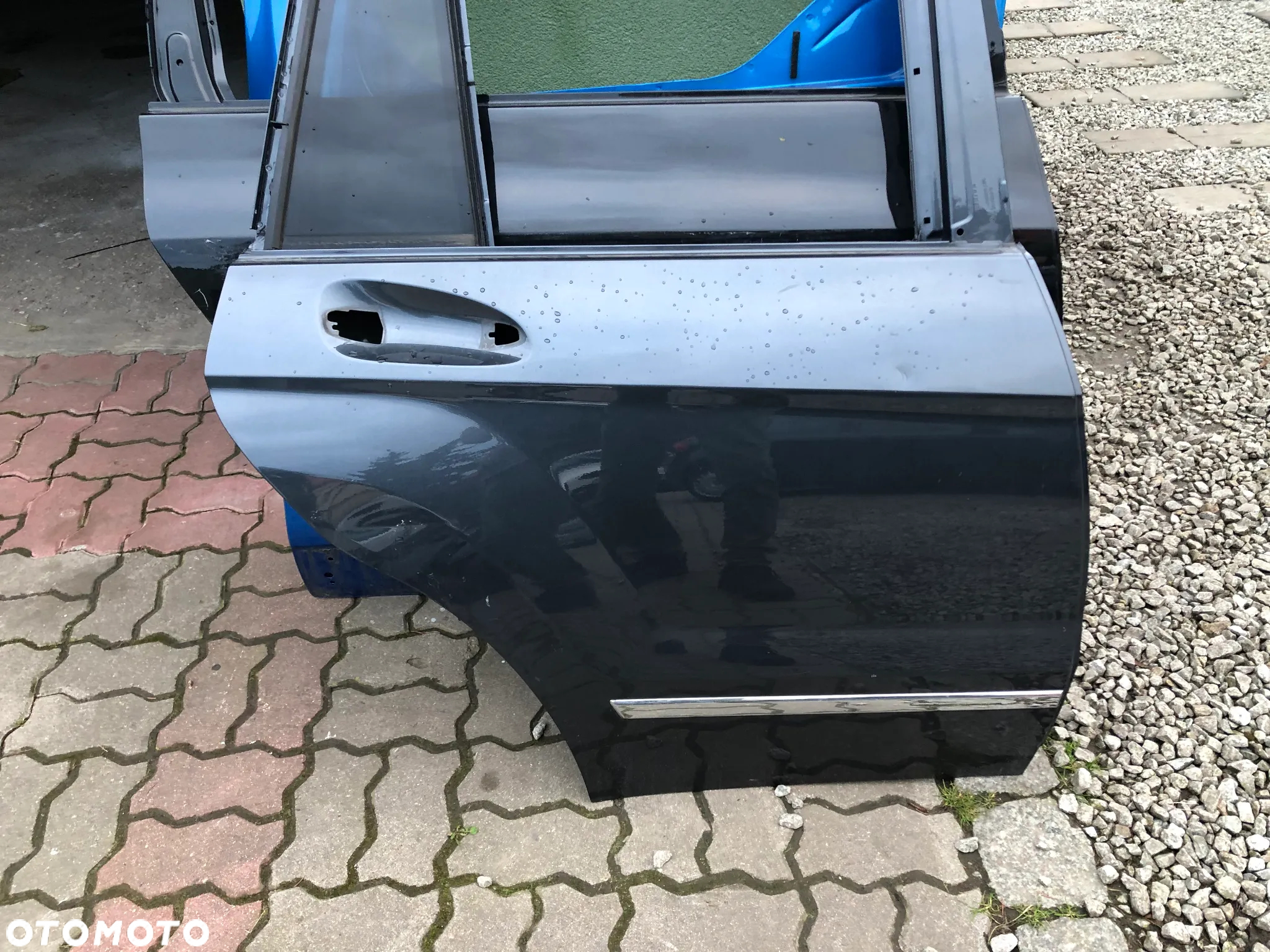 Drzwi tył tylne prawe MERCEDES GLK w204 - 2