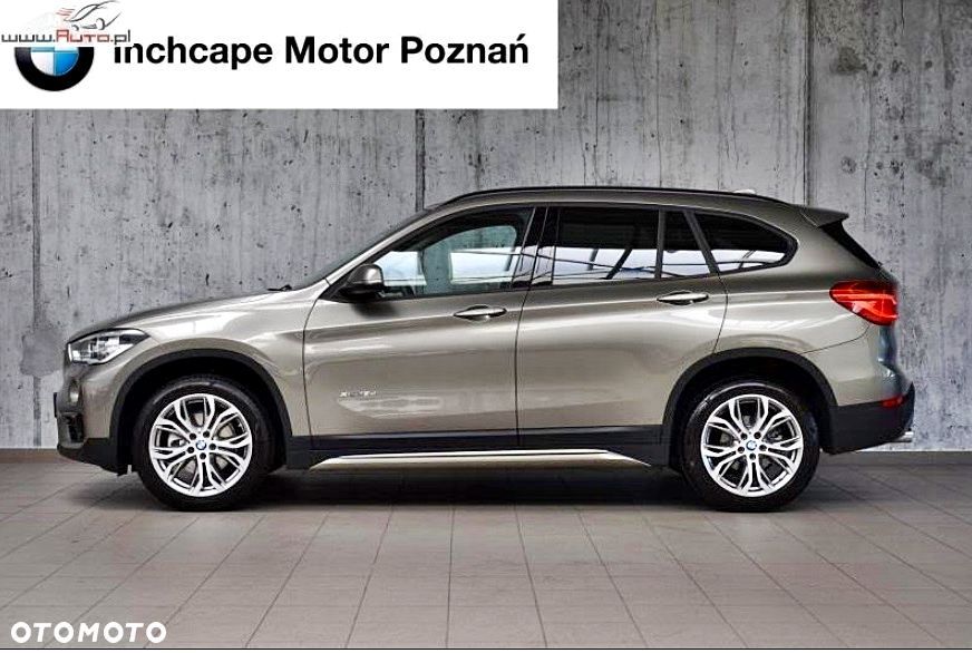 BMW X1 sDrive18d Sport Line - 16