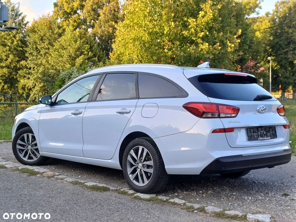 Hyundai i30 1.4 Classic - 11