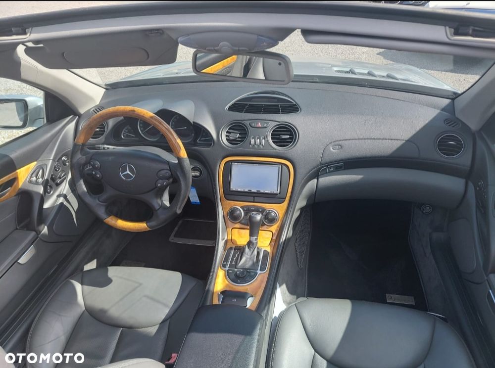 Mercedes-Benz SL 500 7G-TRONIC - 15
