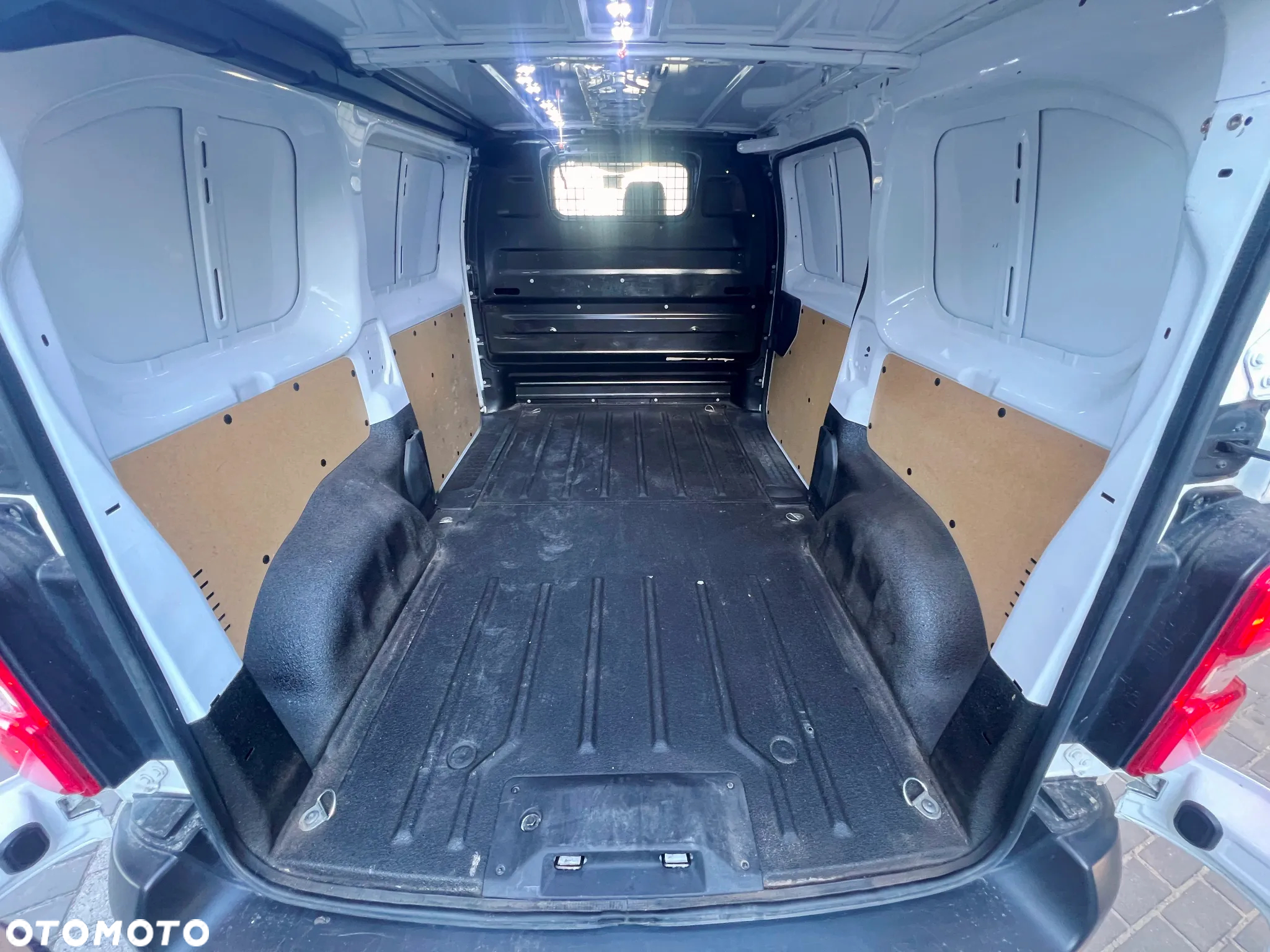 Toyota PROACE - 15