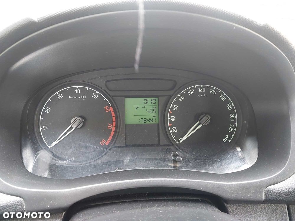 Skoda Fabia - 5