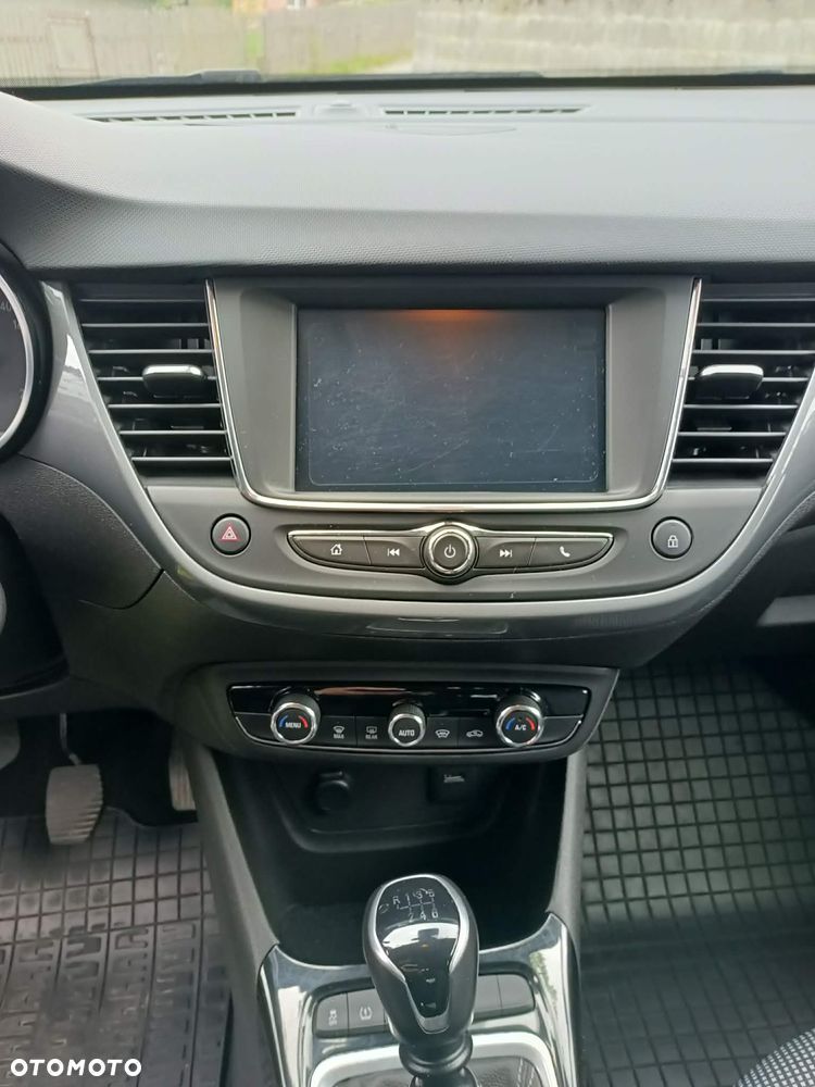 Opel Crossland X - 4