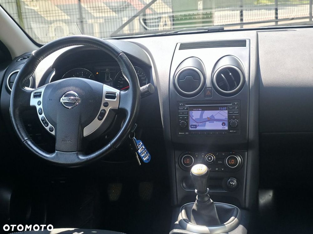 Nissan Qashqai - 12