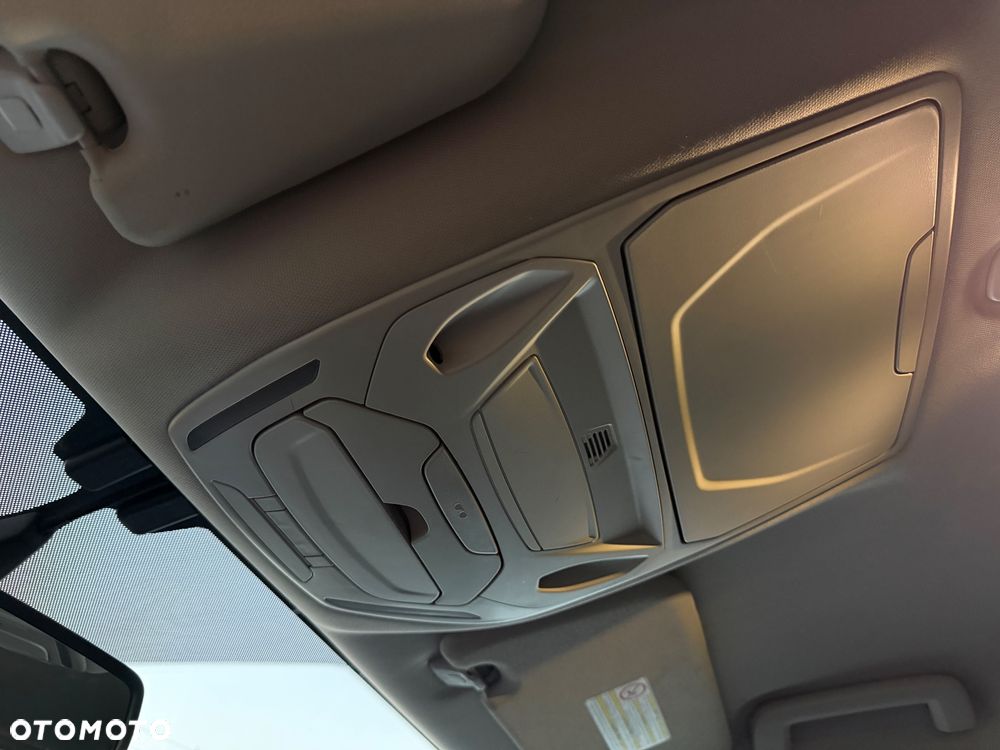 Ford C-MAX 1.6 EcoBoost Titanium - 21