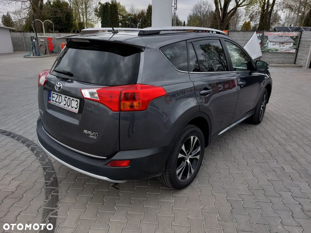 Toyota RAV4 2.0 D-4D Prestige - 13