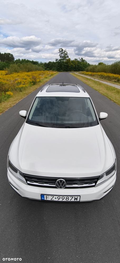 Volkswagen Tiguan Allspace - 12