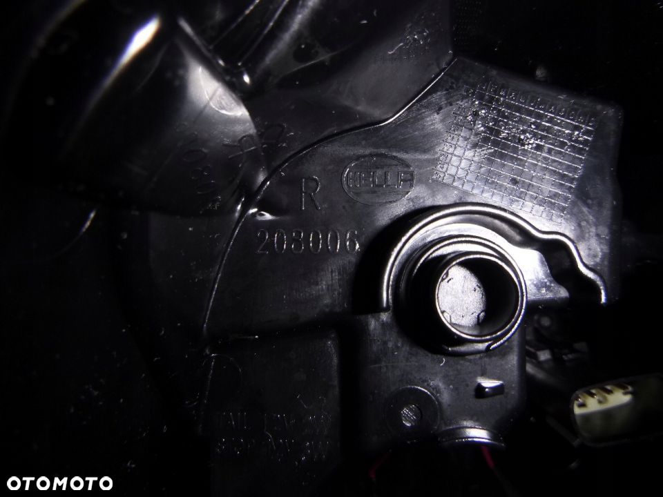 OPEL CROSSLAND X LAMPA TYŁ PRAWA - 4