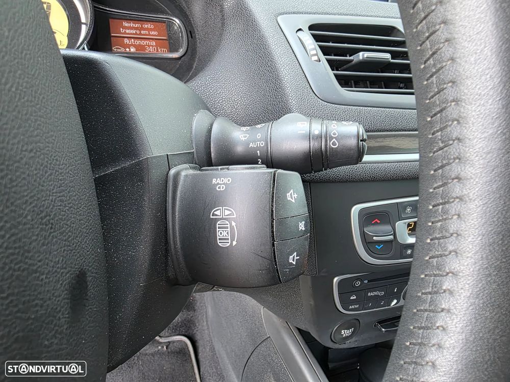 Renault Mégane Coupe 1.5 dCi Dynamique S - 17