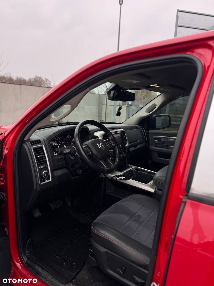 Dodge RAM - 14