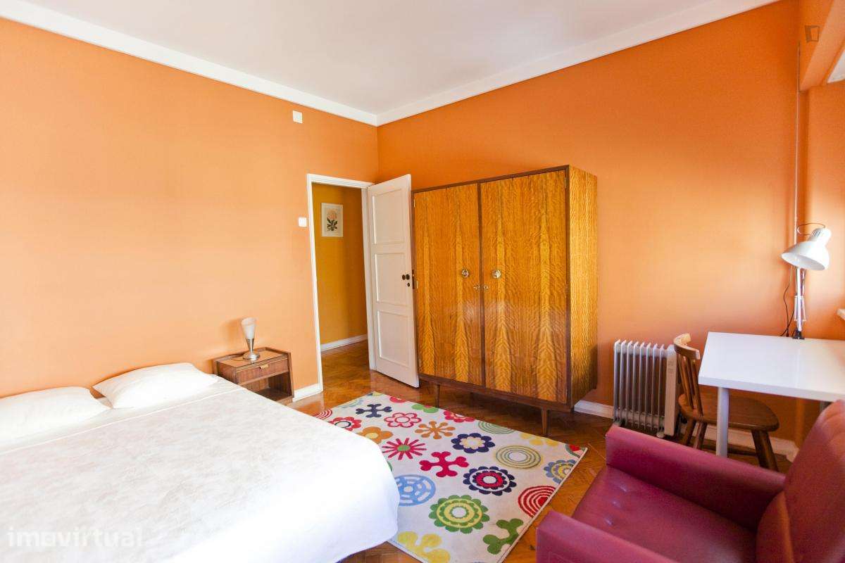 Quarto - localizado em Campolide Lisbon - Grande imagem: 2/24