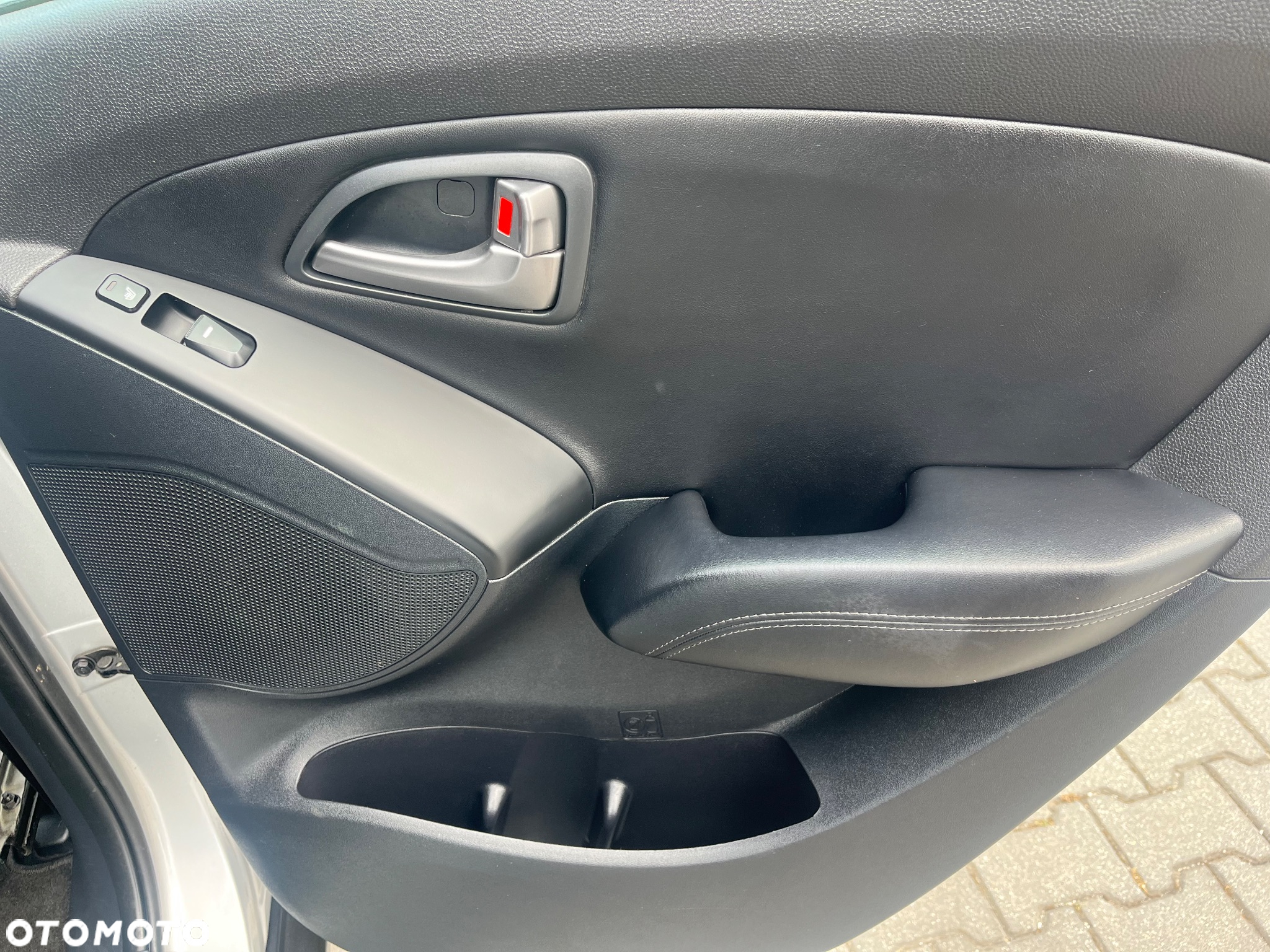 Hyundai ix35 2.0 CRDi 4WD Fifa World Cup Gold Edition - 15