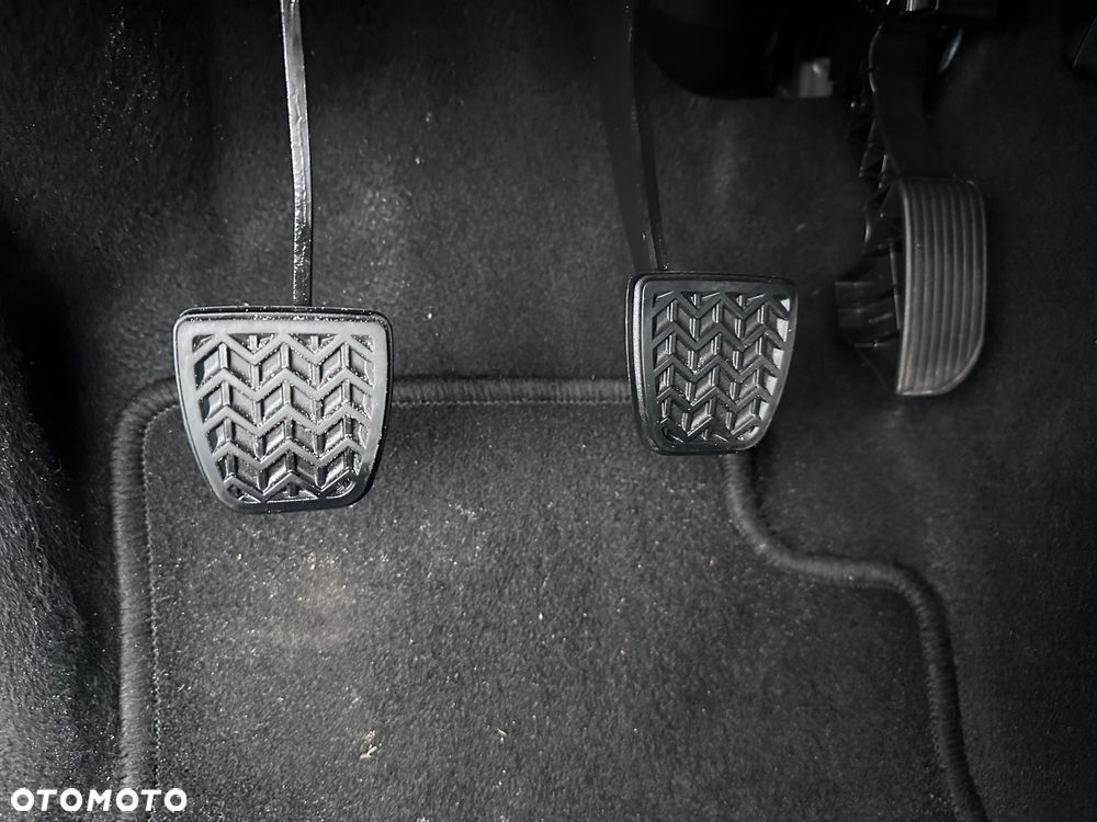 Toyota Aygo x-cite - 12