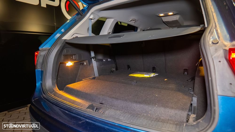 VW Tiguan Allspace 2.0 TDI Confortline DSG - 8