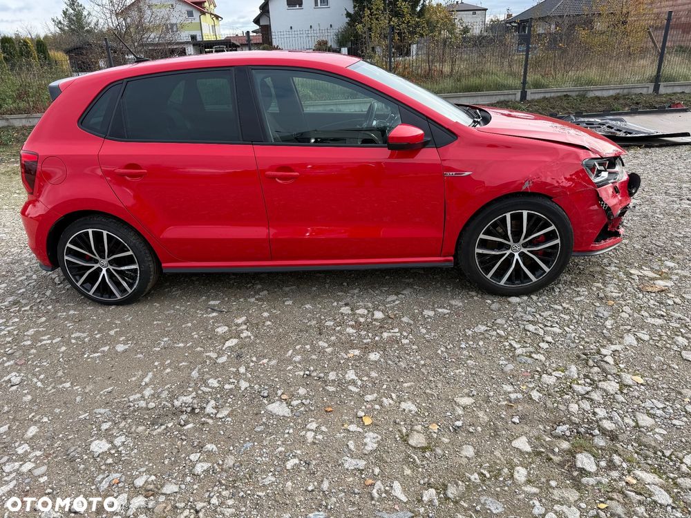 Volkswagen Polo 1.8 TSI (Blue Motion Technology) DSG GTI - 4