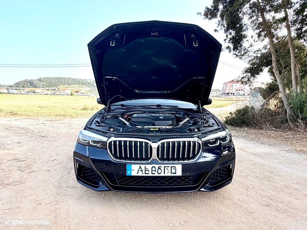 BMW 530 e Pack Desportivo M - 33
