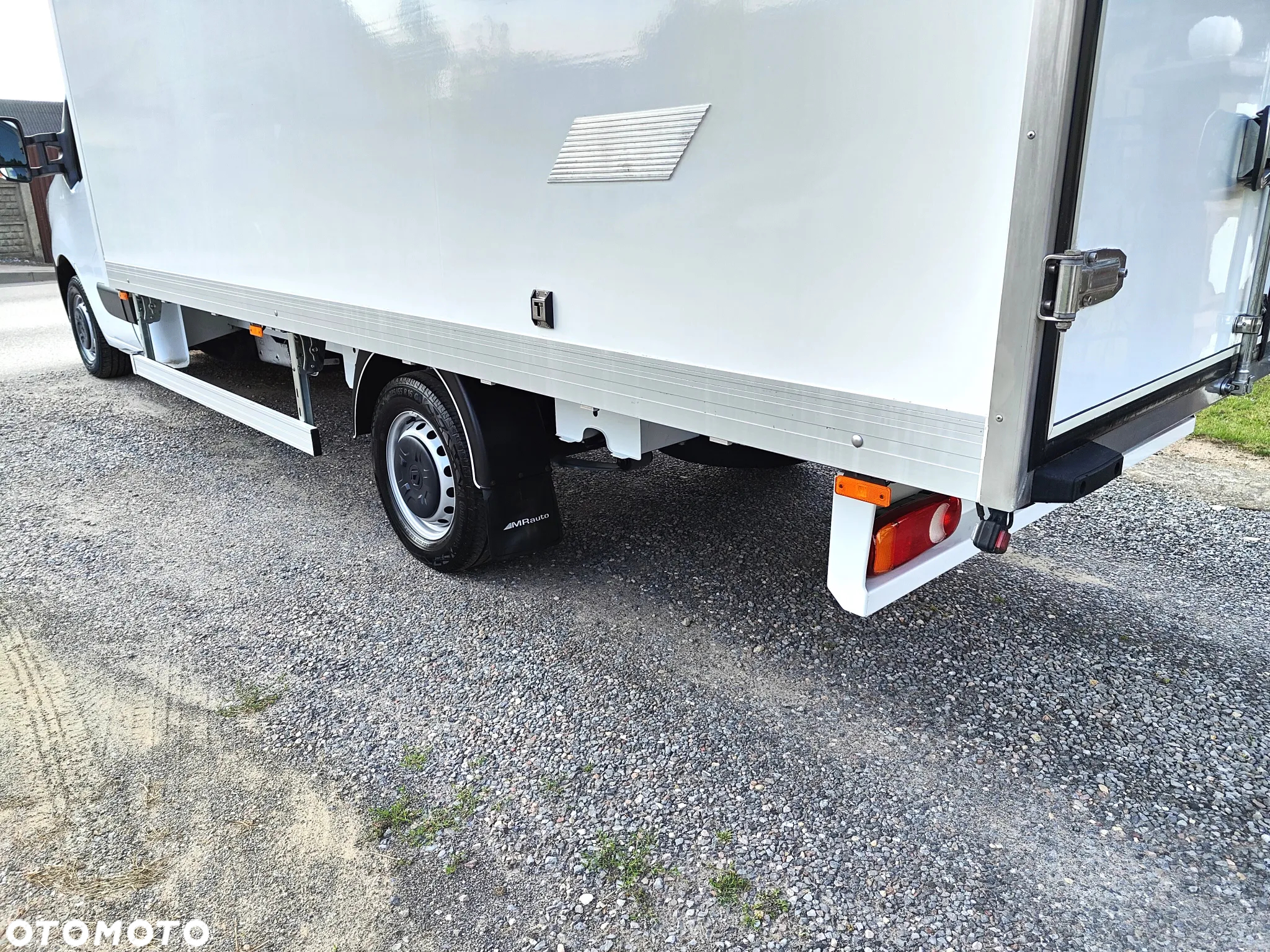 Renault Master 2.3DCI 165KM** Kontener 9-EuroPalet dł.462cm** DRZWI BOCZNE+PODUSZKI PNEUMATYCZNE** POLSKI SALON** DMC do 3.5T kat.B** - 10