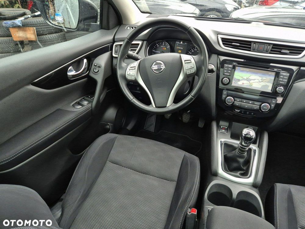 Nissan Qashqai 1.6 DCi N-Connecta EU6 - 26