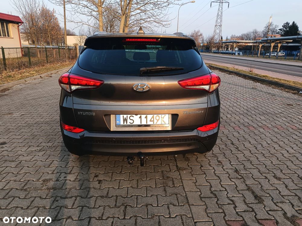 Hyundai Tucson blue 1.7 CRDi 2WD DCT Premium - 5