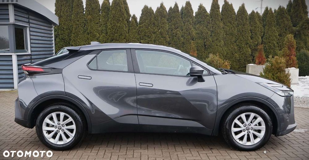 Toyota C-HR - 4