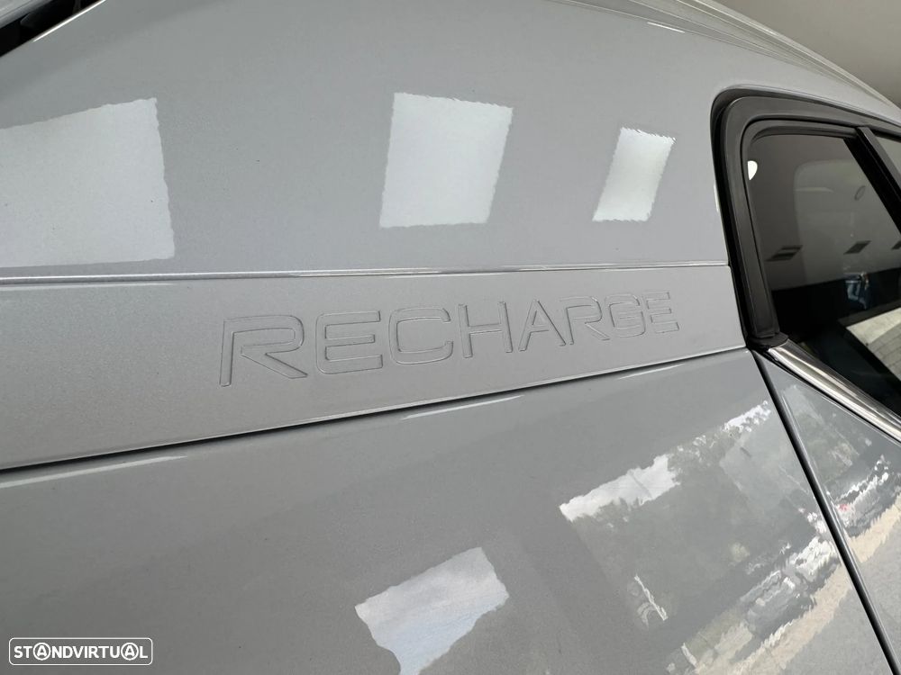 Volvo XC 40 1.5 T5 PHEV Inscription Expression — fotografia 32