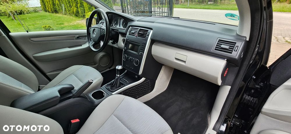Mercedes-Benz Klasa B 180 BlueEFFICIENCY EU5 - 10