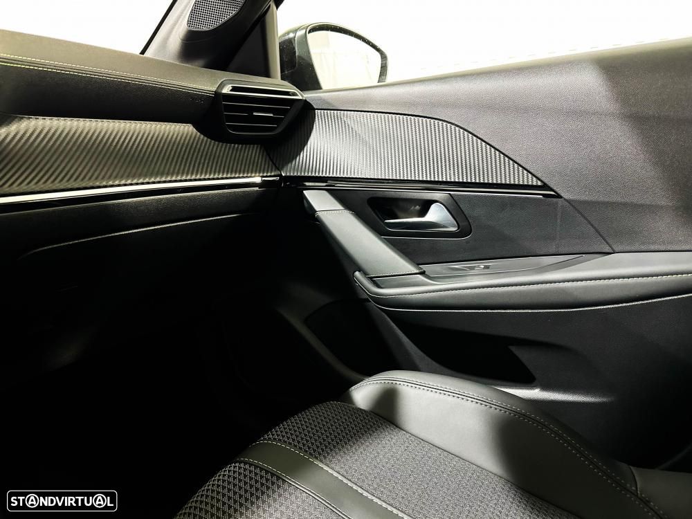 Peugeot e-208 50 kWh GT Pack - 53