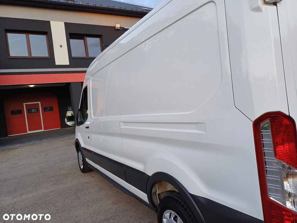 Ford Transit - 11