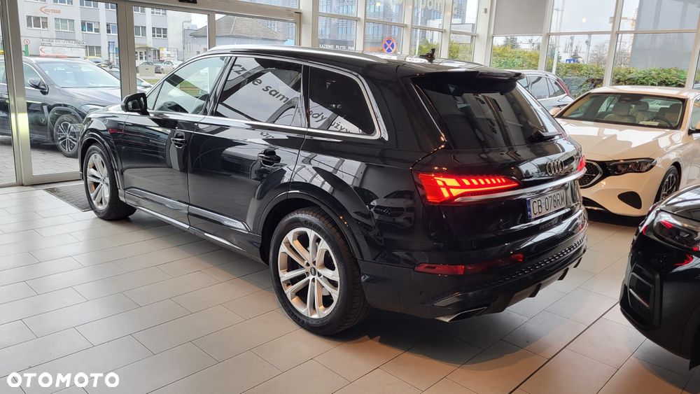 Audi Q7 - 2