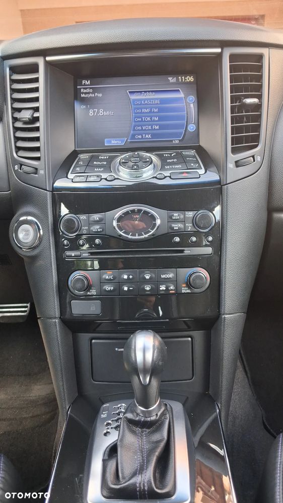 Infiniti QX70 3.0d S Premium - 11