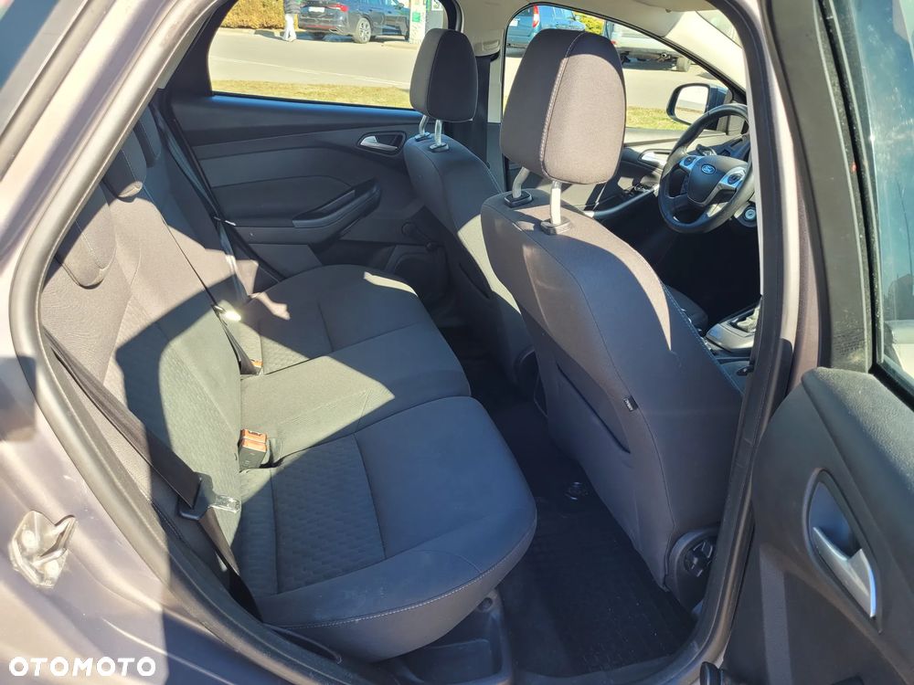 Ford Focus - 20