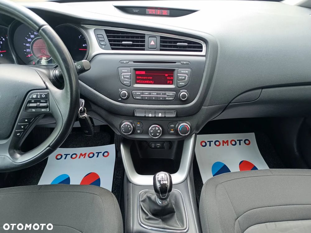 Kia Ceed 1.6 CRDi L - 31
