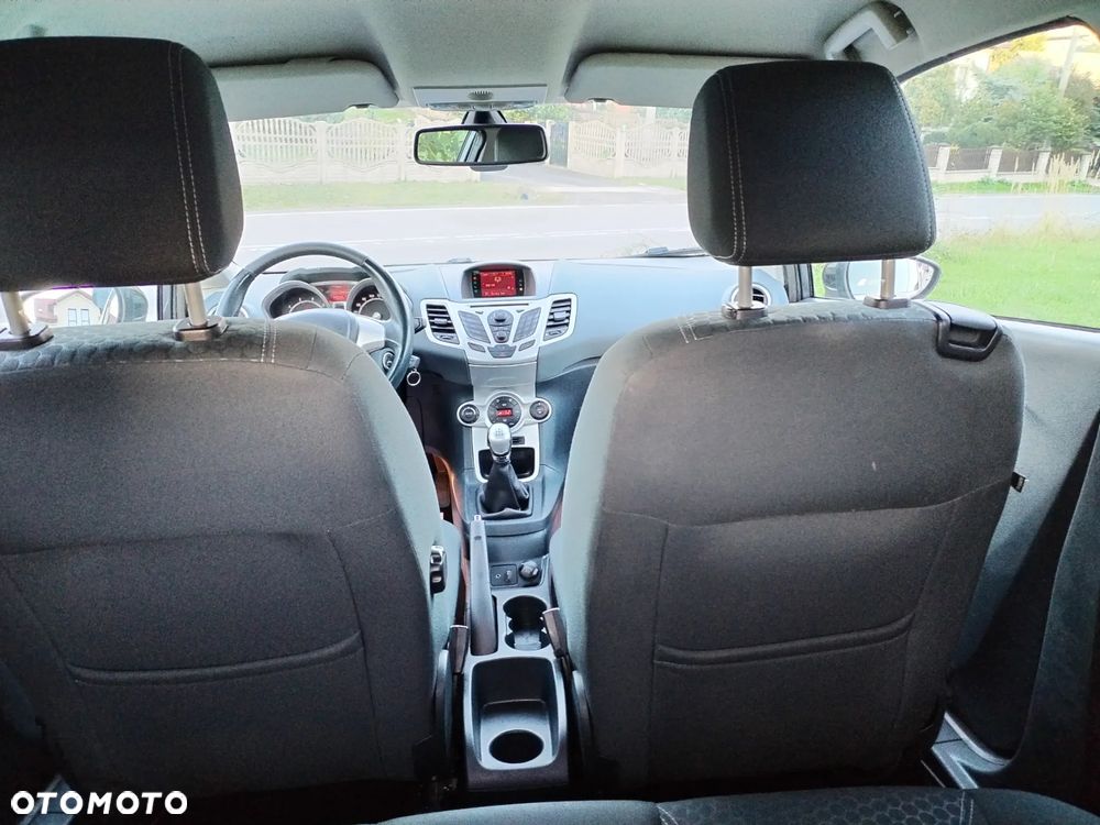 Ford Fiesta 1.25 Titanium - 19