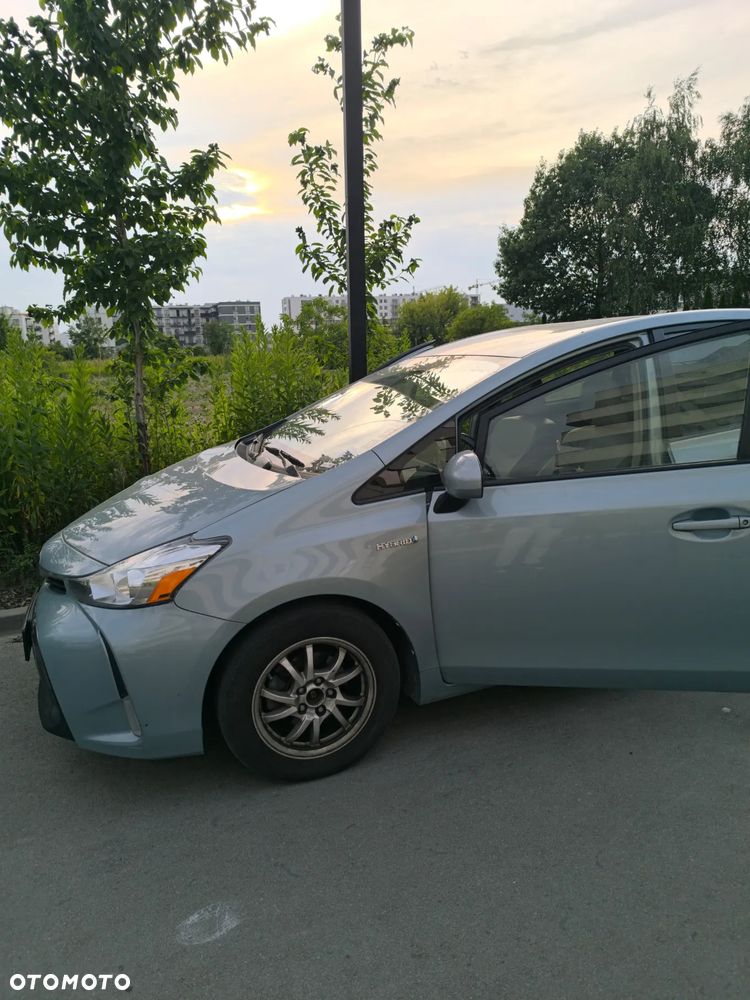 Toyota Prius 1.8 Hybrid Premium - 6