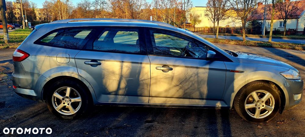 Ford Mondeo 2.0 TDCi Ambiente - 7